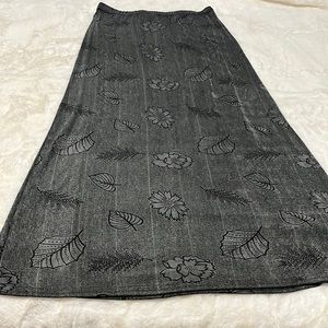 Womens extra large skirt